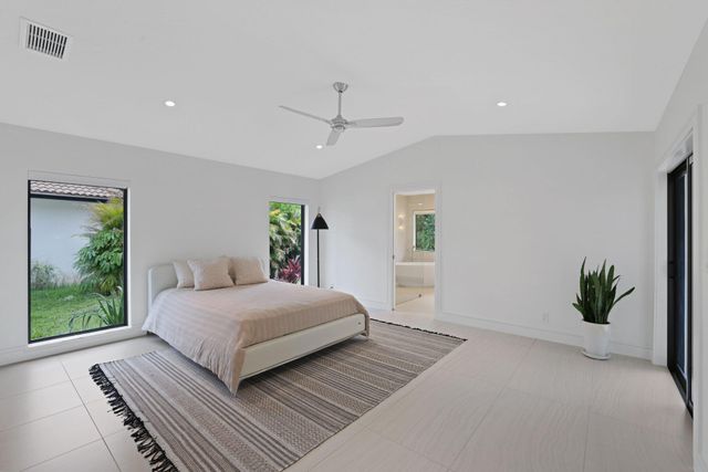 20195 Back 9 Drive, Boca Raton, FL 33498