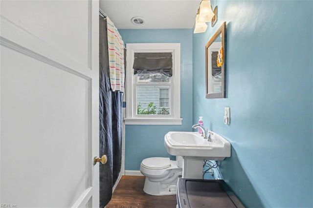 3347 Clark CIR, Norfolk, VA 23509
