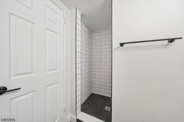 415 Claremont Ave 1G, Montclair Twp., NJ 07042