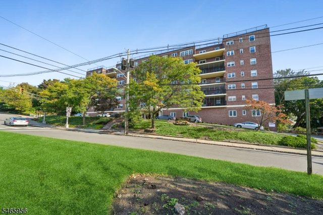 415 Claremont Ave 1G, Montclair Twp., NJ 07042