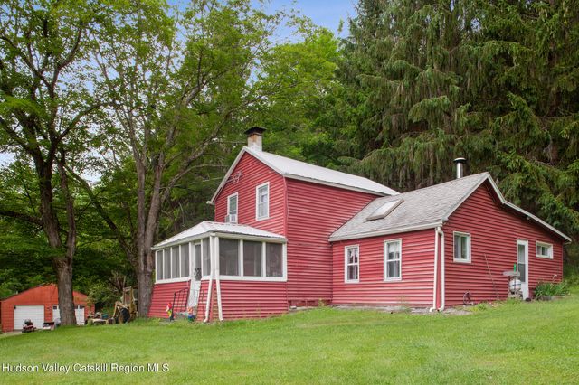 490 Ecker Hollow Road, Schoharie, NY 12157