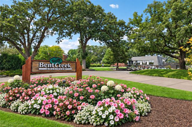 14358 Fairway Drive, Eden Prairie, MN 55344