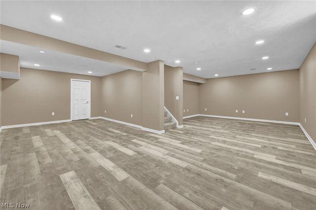 1390 Mussel Shoals Drive, Brunswick, OH 44212
