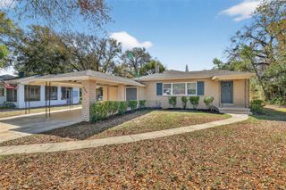 436 E ATWATER AVENUE, Eustis, FL 32726