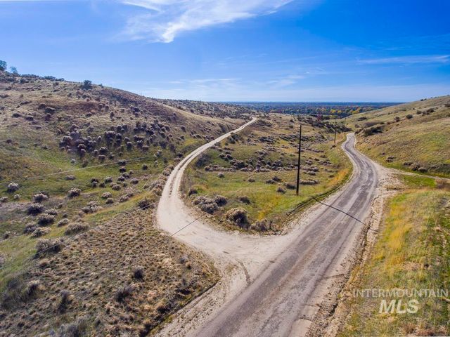 8560 N Lost Sage Lane, Boise, ID 83714