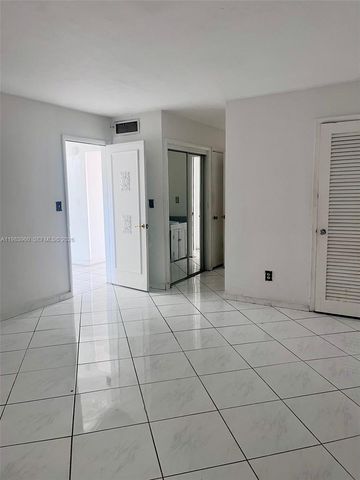 1540 NE 191st St 321, Miami, FL 33179