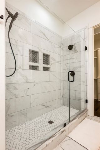 228 SE 2nd Street, Bentonville, AR 72712