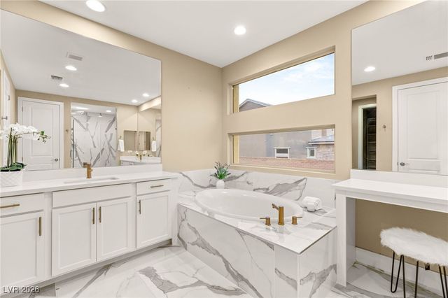 2720 Natural Rock Drive, Las Vegas, NV 89138