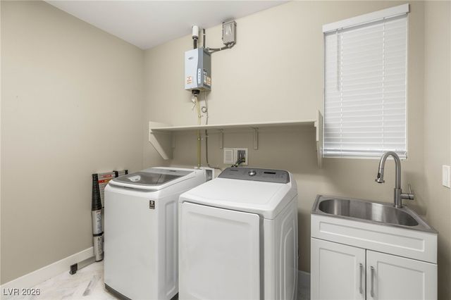 2720 Natural Rock Drive, Las Vegas, NV 89138