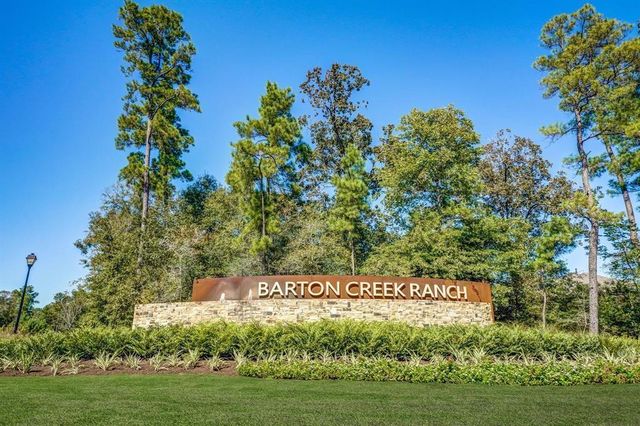 2104 Golden Spruce Lane, Conroe, TX 77301