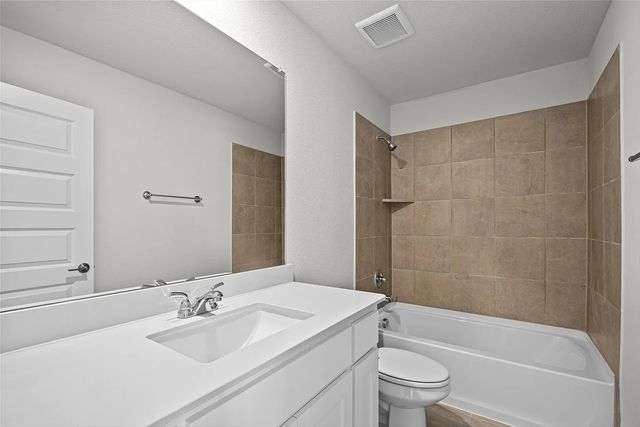 1506 Golden Meadow Drive, Van Alstyne, TX 75495