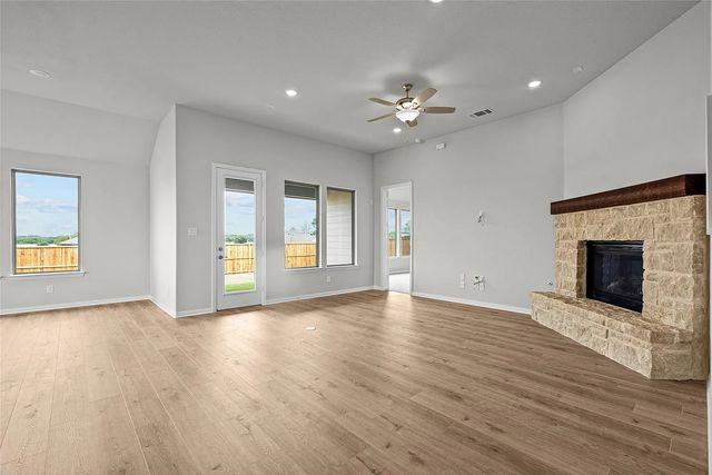 1506 Golden Meadow Drive, Van Alstyne, TX 75495