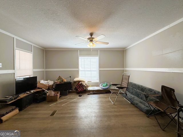2220 O W Adams Road, Dewy Rose, GA 30634