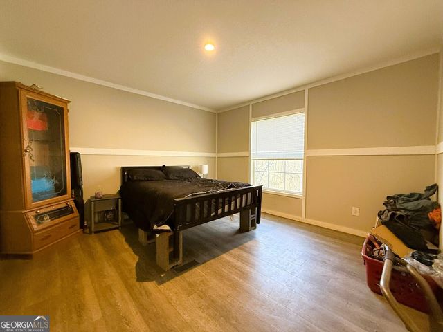 2220 O W Adams Road, Dewy Rose, GA 30634
