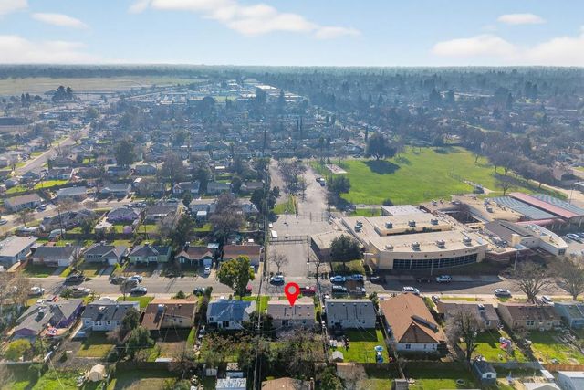 1501 Dickson St, Sacramento, CA 95822