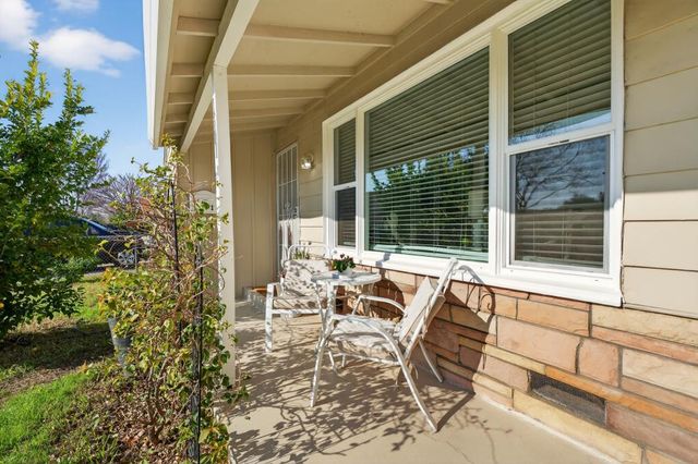 1501 Dickson St, Sacramento, CA 95822