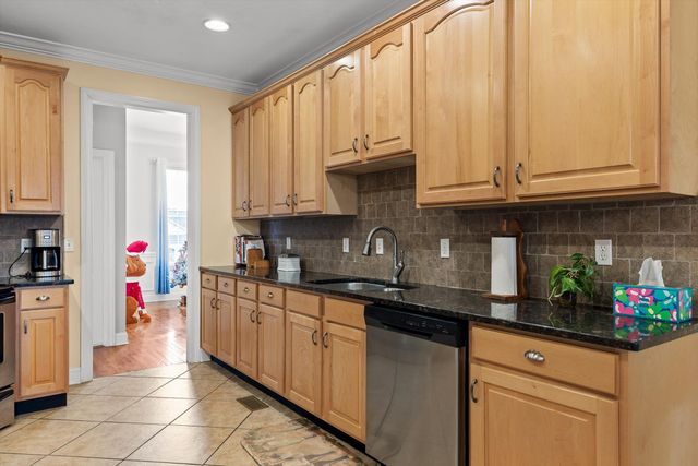 8877 Sunridge Drive, Ooltewah, TN 37363