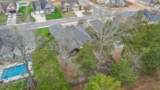 8877 Sunridge Drive, Ooltewah, TN 37363