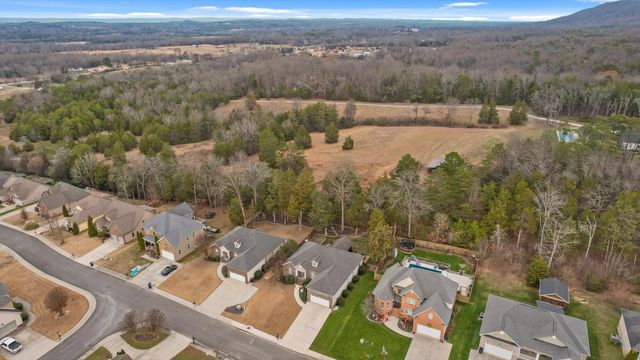 8877 Sunridge Drive, Ooltewah, TN 37363