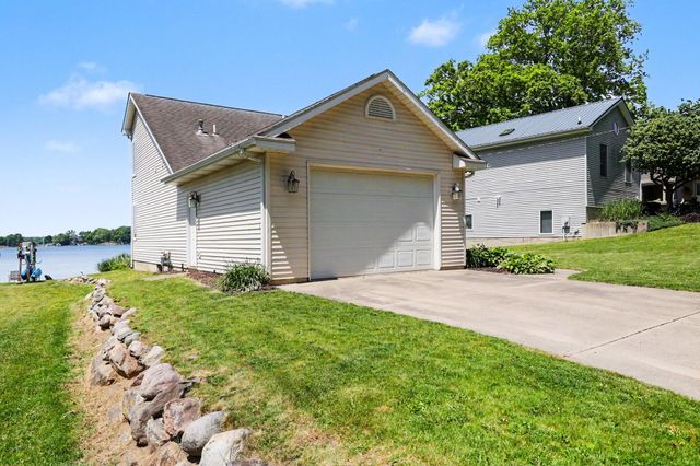 881 Clark Road, Ceresco, MI 49033