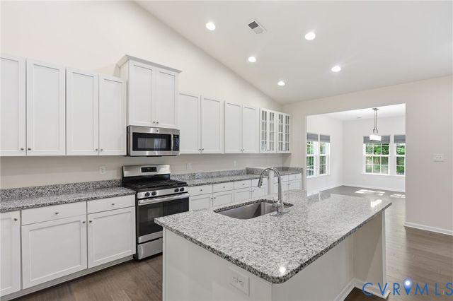 5113 Kenmare Loop, Richmond, VA 23234