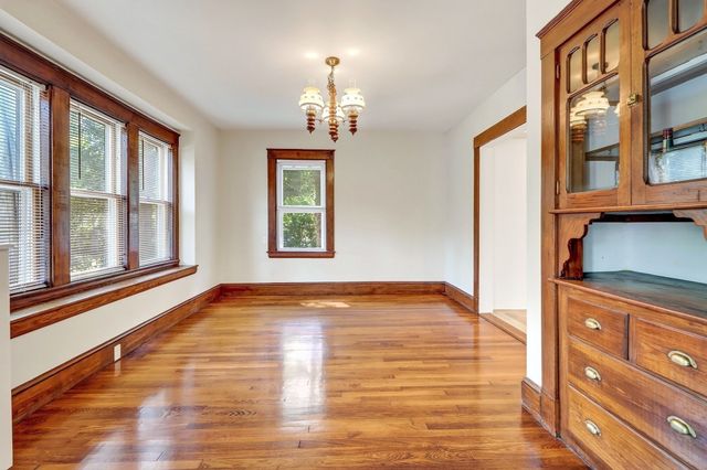 31 Greenhood St, Dedham, MA 02026