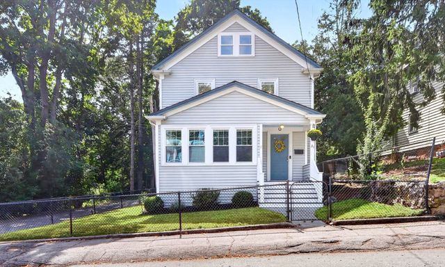 31 Greenhood St, Dedham, MA 02026
