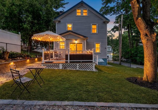 31 Greenhood St, Dedham, MA 02026