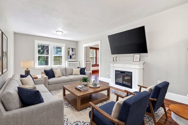31 Greenhood St, Dedham, MA 02026