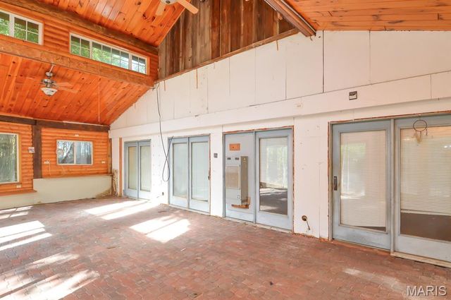 6375 Old Carpenter Road, Edwardsville, IL 62025