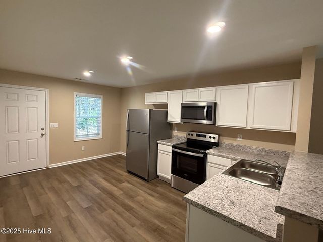 201 Fire Tower Road 9, Richlands, NC 28574