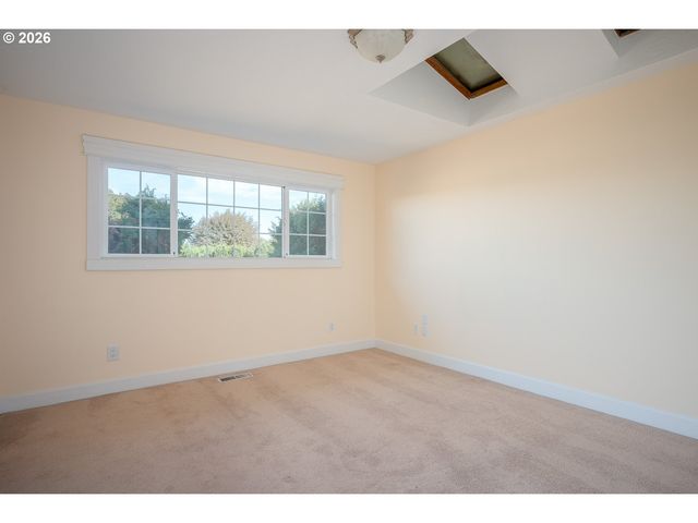 4134 Ne 131ST Pl Ne, Portland, OR 97230