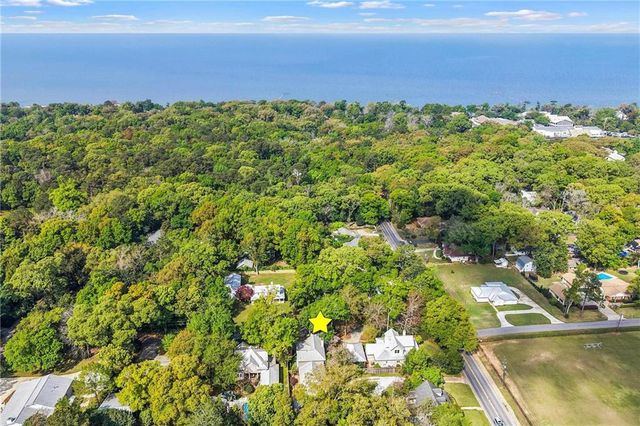 1436 5th Street, Daphne, AL 36526