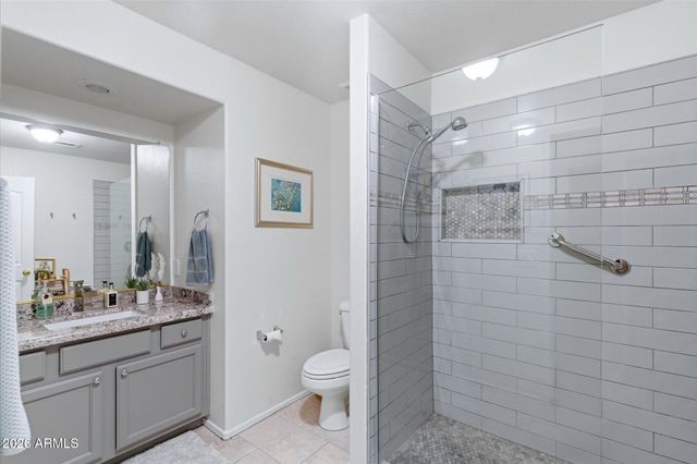 4712 E ADOBE Drive, Phoenix, AZ 85050