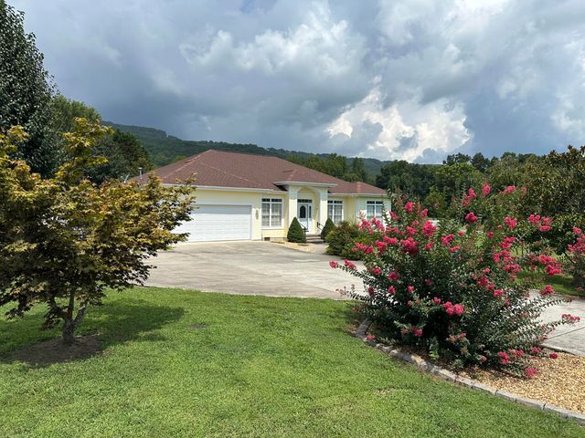 286 Cedar Lane, Dunlap, TN 37327
