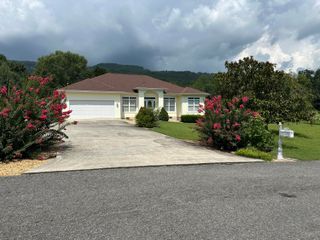 286 Cedar Lane, Dunlap, TN 37327