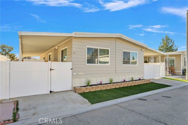 15252 Seneca Road 221, Victorville, CA 92392