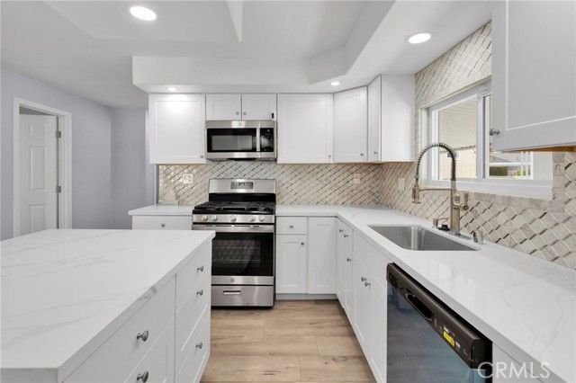 15252 Seneca Road 221, Victorville, CA 92392