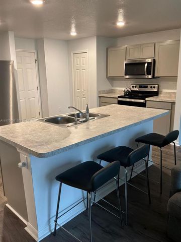 2180 SW Cameo Blvd, Port St. Lucie, FL 34953