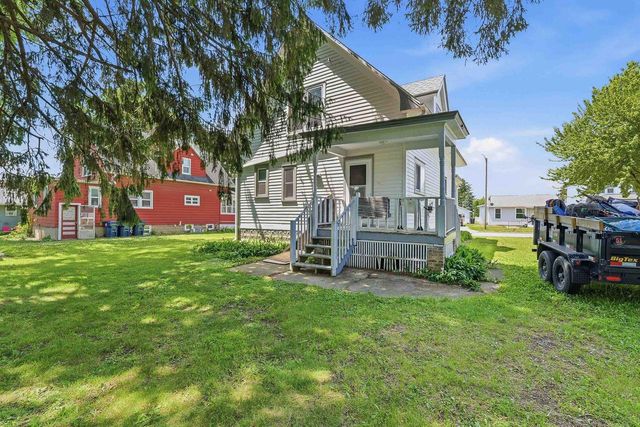 134 S Mill Street, Juneau, WI 53039