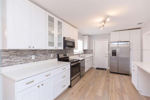 7518 NEY JERSY AVENUE B, Hudson, FL 34667