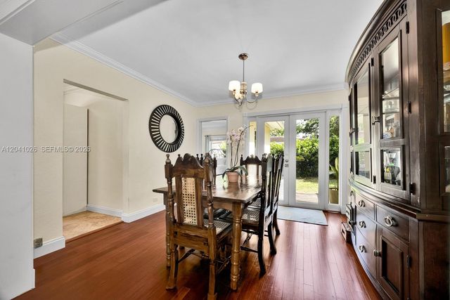 829 Medina Ave, Coral Gables, FL 33134