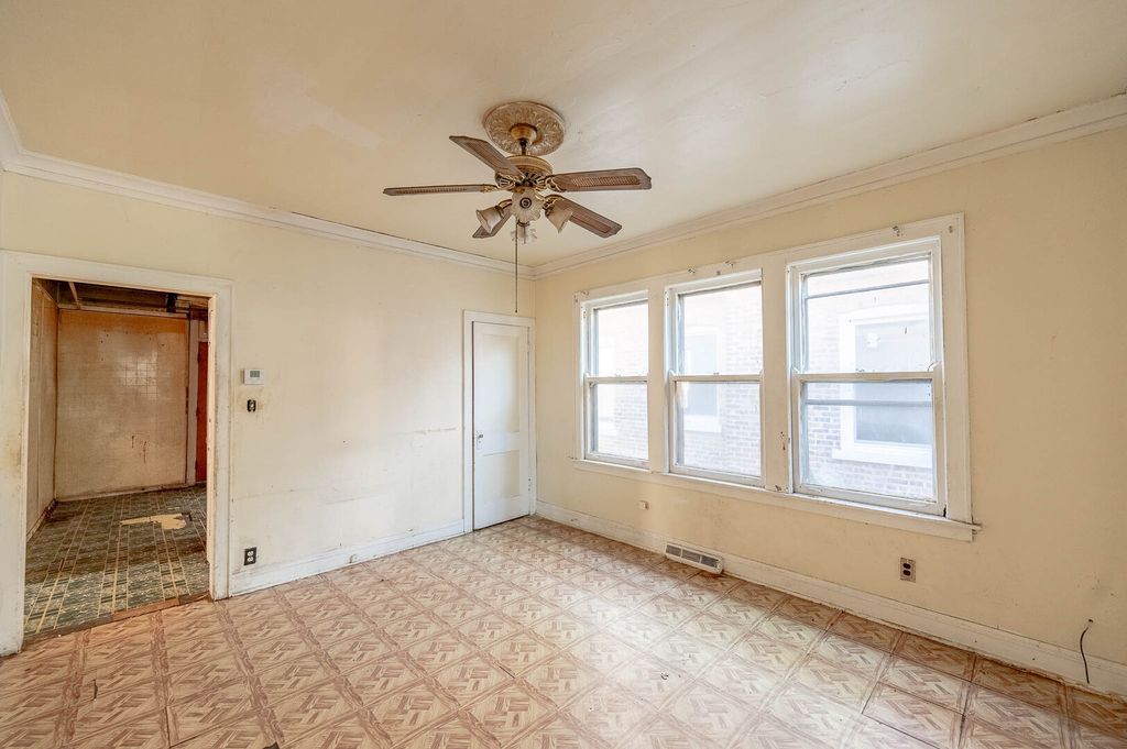 8919 S Bishop Street, Chicago, IL 60620 — photo 2