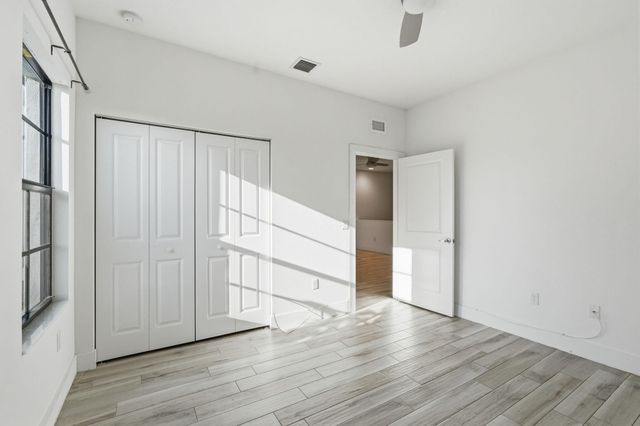 3193 Santa Catalina Place, Greenacres, FL 33467