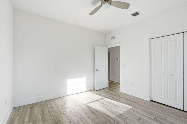 3193 Santa Catalina Place, Greenacres, FL 33467