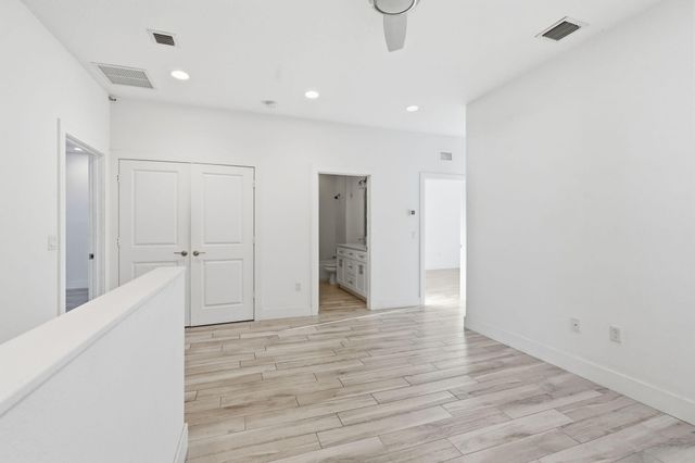 3193 Santa Catalina Place, Greenacres, FL 33467