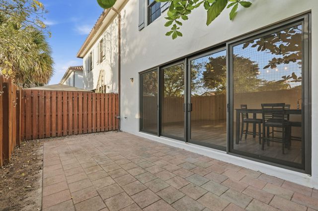 3193 Santa Catalina Place, Greenacres, FL 33467