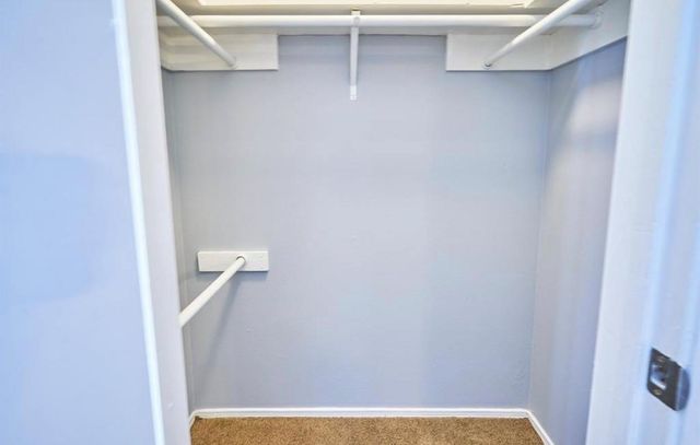 9707 Richmond Avenue 104, Houston, TX 77042