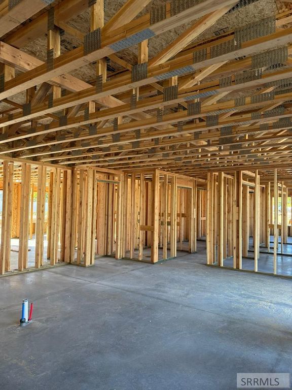 Image 5 of property listing at 796 E Sunnyside Road # 103, Idaho Falls, ID 83401