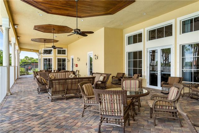6405 Oxford Circle 102B, Vero Beach, FL 32966